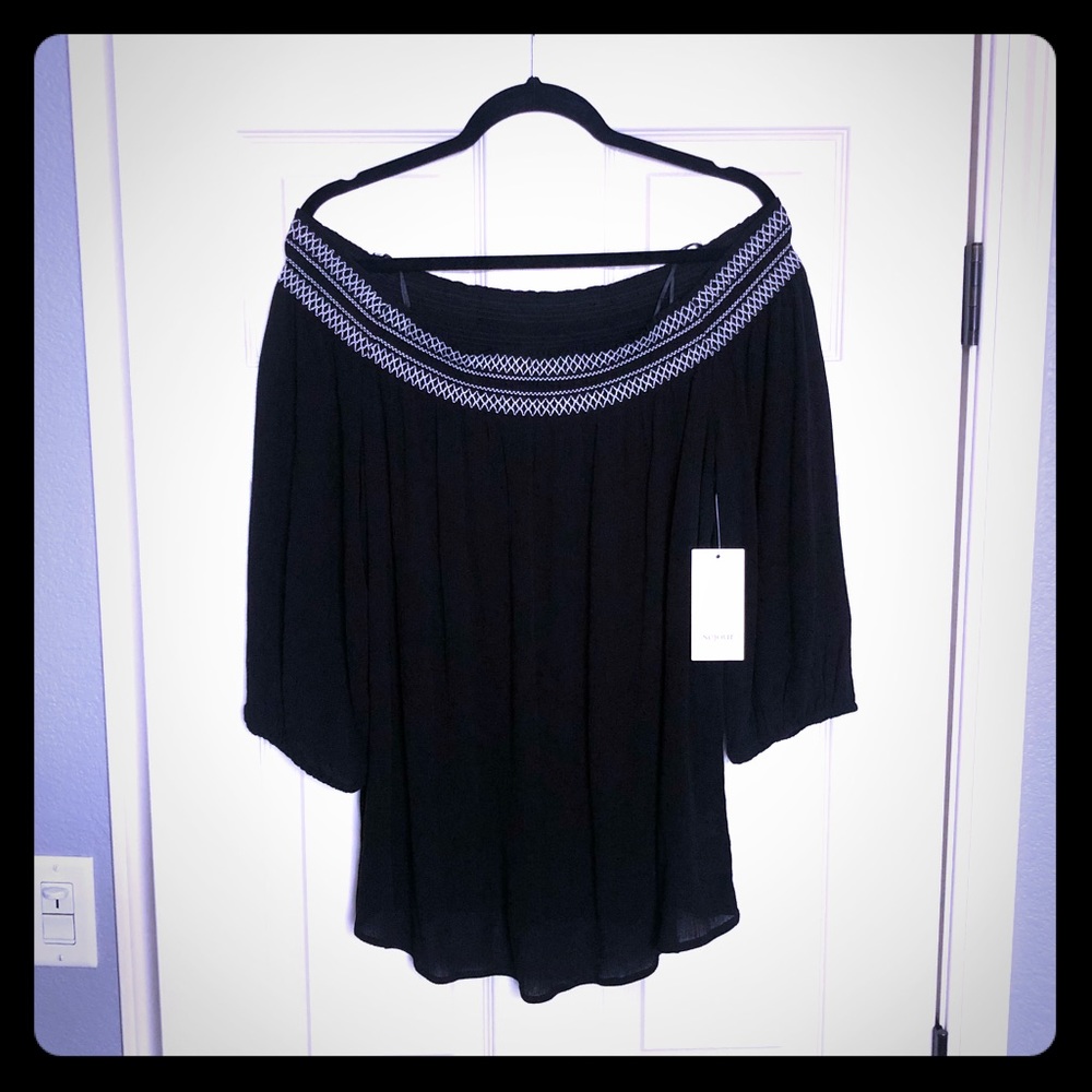 ⚡️🆕⚡️ Sejour Off The Shoulder Top